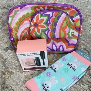 Clinique Mini Set with Floral Makeup Bag & Bunny Socks - Pink, Mint, Green